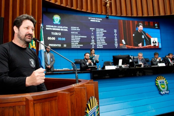 Desconto previdenciário dos servidores aposentados foi tema na tribuna da ALEMS