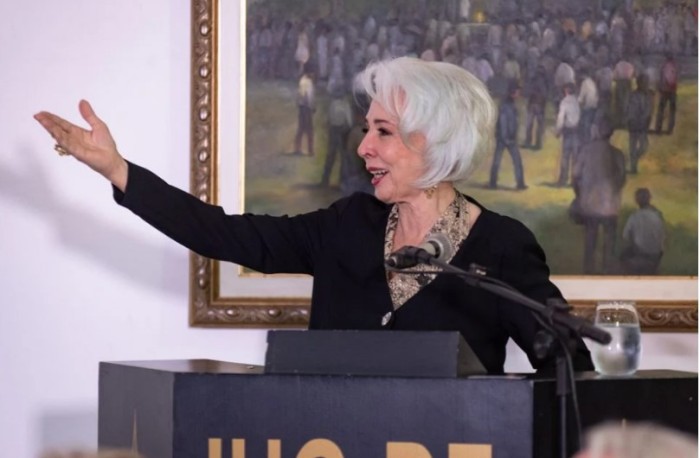 CLDF celebra Ação Social do Planalto e condecora Natanry Osório como cidadã honorária