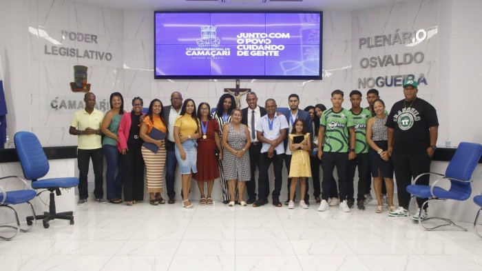 Personalidades são homenageadas por iniciativas que contribuem para o desenvolvimento de Camaçari