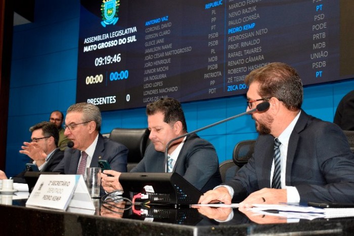 Ordem do Dia: Deputados estaduais aprovam 11 projetos em primeira discussão