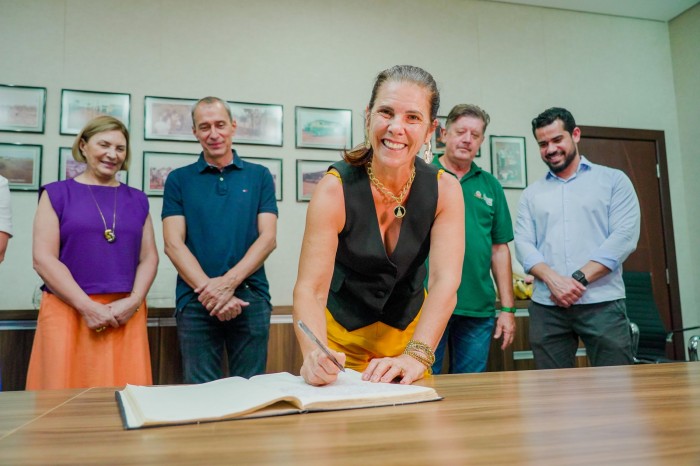 Prefeitura de Lucas do Rio Verde estará sob o comando de Sandra Barzotto pelos próximos dias