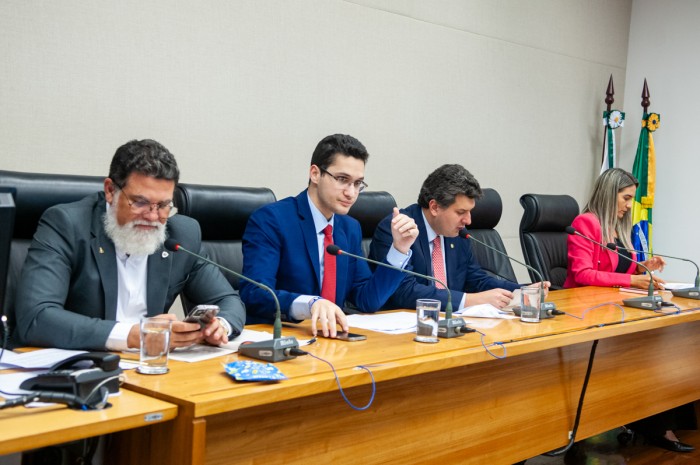 PL proíbe aumento de ICMS reduzido em ano eleitoral por 12 meses após eleição