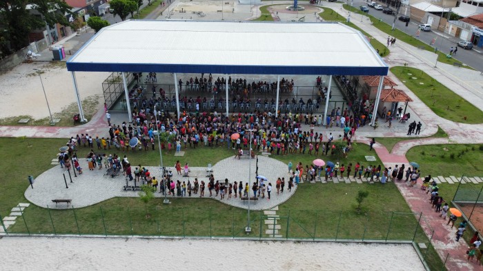 Cadastramento de famílias para recebimento de cestas natalinas segue até quinta-feira (14)
