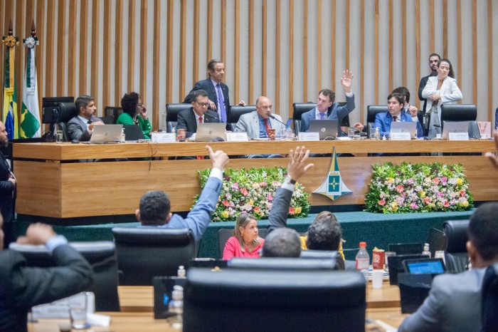 Após 9h de debate, CLDF autoriza concessão da Rodoviária do Plano Piloto por 20 anos