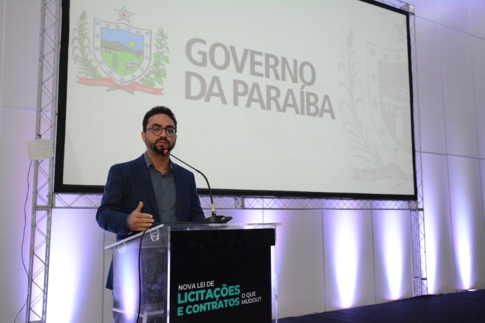 Nova Lei de Licitações é tema de capacitação para secretários e servidores públicos