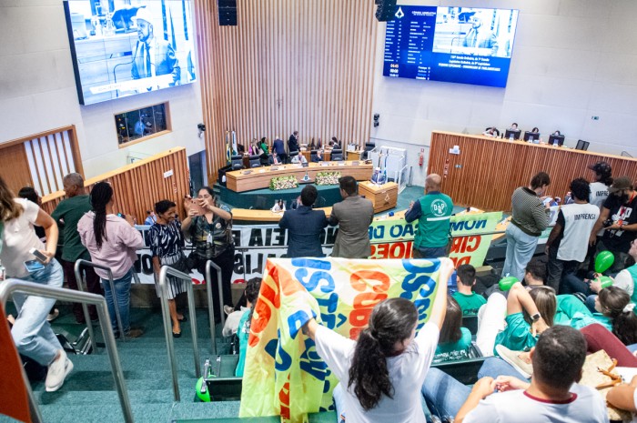 CLDF aprova projeto de lei que beneficia Defensores Públicos do DF