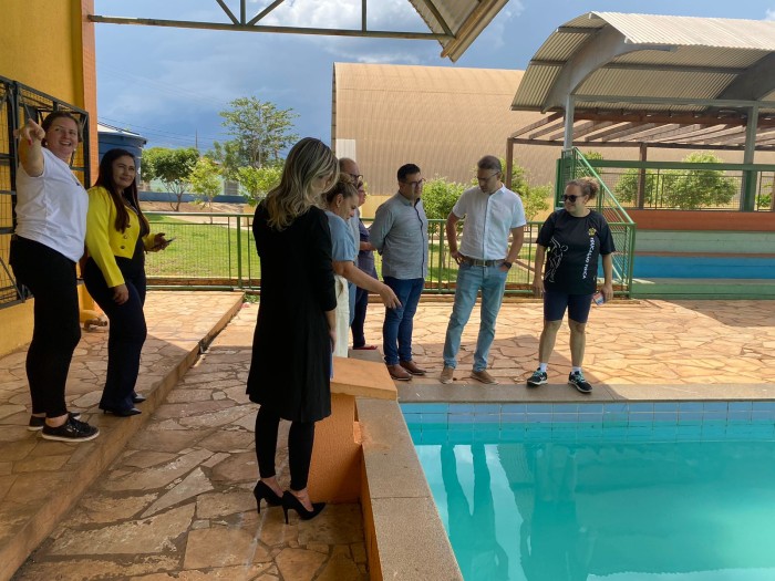 Gestores da Educação abrem a semana realizando visitas nas escolas da região sul de Palmas