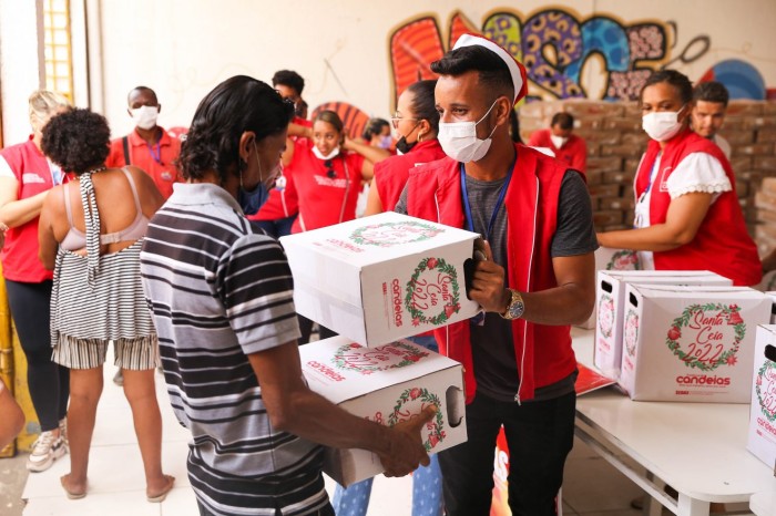 Prefeitura inicia a entrega da Santa Ceia nesta terça-feira (19); mais de 23 mil famílias serão beneficiadas