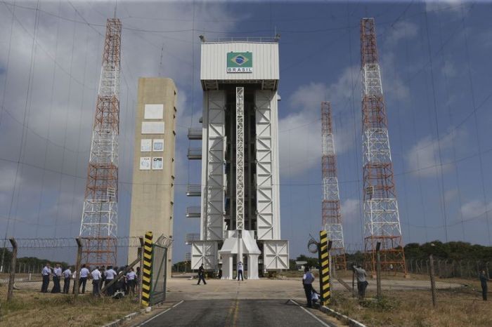 Base de Alcântara deve começar a lançar orbitais no fim deste ano