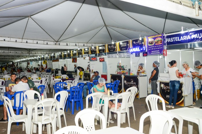 Inscrições de ambulantes que comercializarão no Réveillon terminam nesta quarta