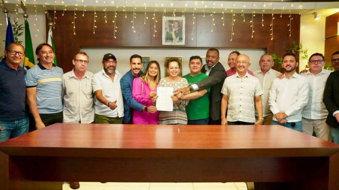 Prefeitura de Gurupi assina contrato com empresa que prestará serviço de transporte coletivo na cidade