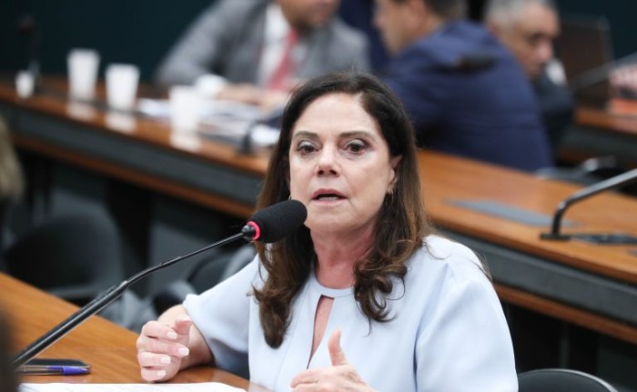 Comissão aprova projeto que facilita doação de equipamentos de informática