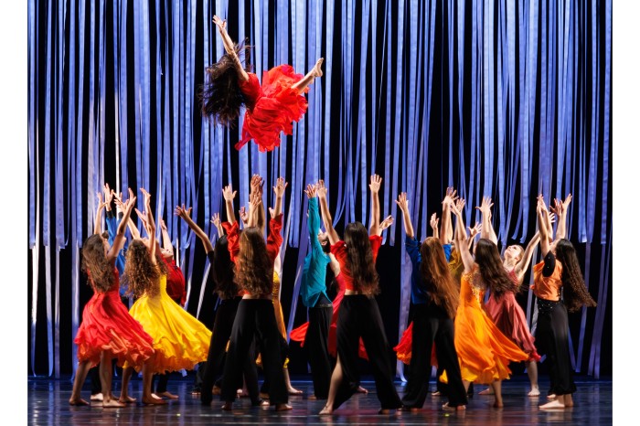 Escola de Dança Teatro Guaíra divulga lista de inscritos para 2024 e próximas etapas