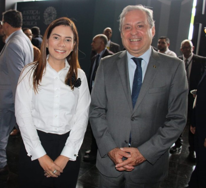 Governo do Amazonas recebe viaturas do Governo Federal para fortalecimento da segurança pública