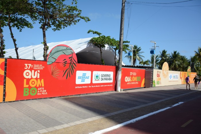 Com homenagem às comunidades quilombolas, megaestrutura do 37° Salão do Artesanato Paraibano já está quase pronta