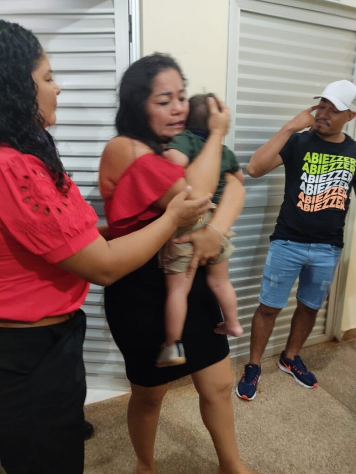 Polícia Militar do Amazonas (PMAM) prestou os primeiros socorros a uma criança que estava engasgada no Careiro Castanho