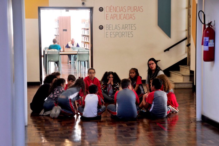 Biblioteca Pública divulga programação de férias com cinema e literatura para crianças