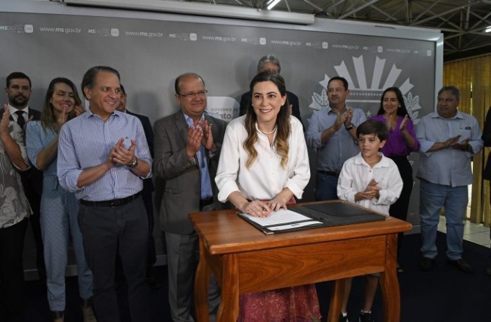 Governador em exercício Barbosinha dá posse à nova titular da recém-criada Secretaria da Cidadania