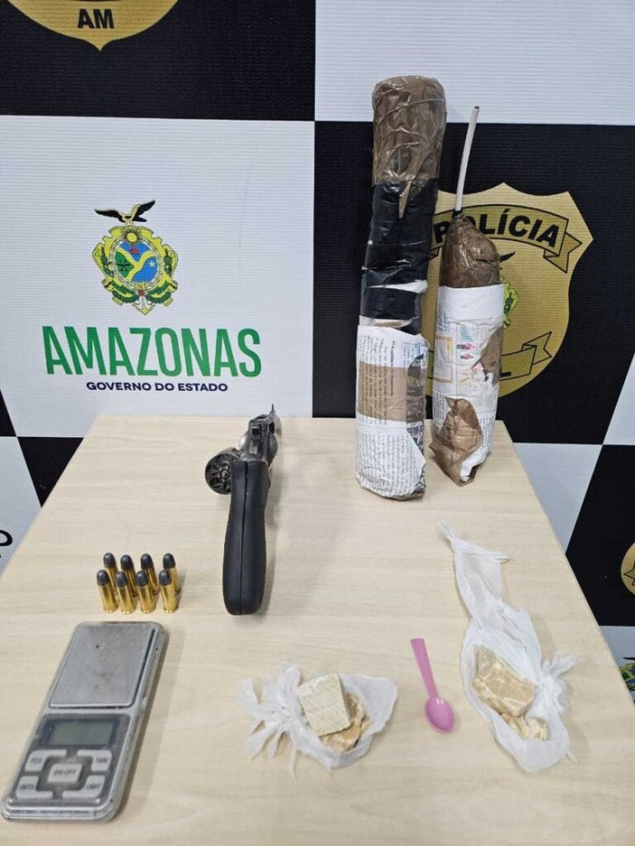 Polícia Militar do Amazonas detona artefato explosivo na zona norte