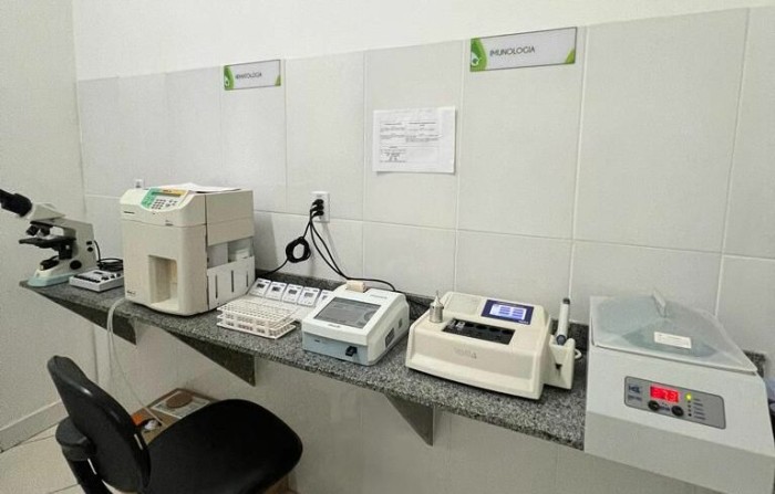 Saúde do Acre avança com inauguração de laboratório no Jordão