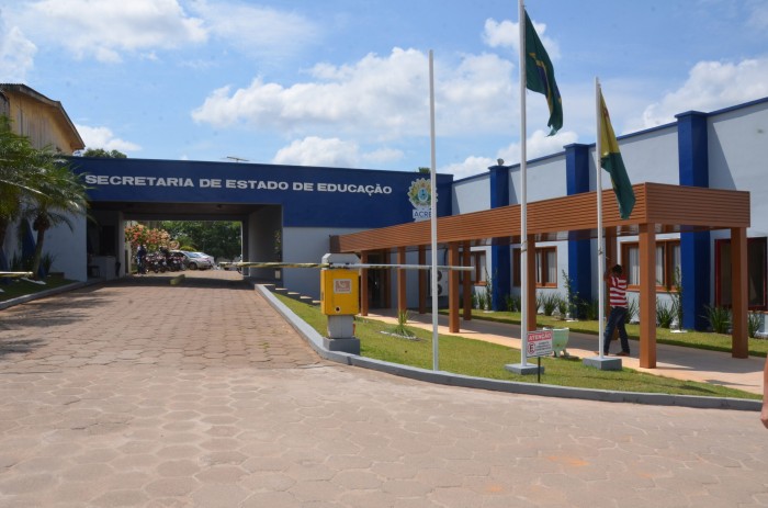 Candidatos aprovados no Encceja já podem solicitar certificação do Estado