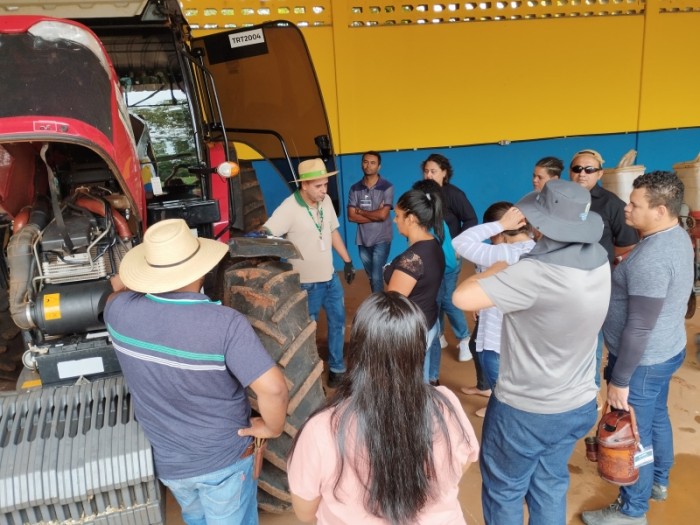 Curso de Operação Básica de Tratores Agrícolas acontece no Cinturão Verde em...