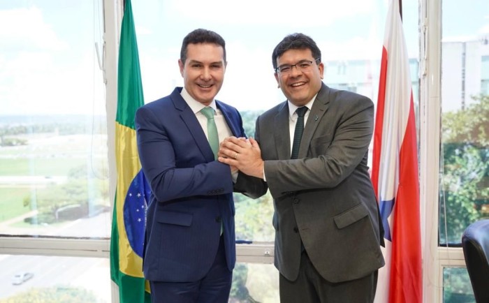 Governador se reúne com ministro das Cidades em busca de investimentos nas áreas de habitação, drenagem e mobilidade urbana