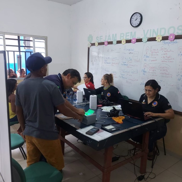 Mais de 500 pessoas solicitam Carteira de Identidade Nacional durante ação social em comunidades indígenas no rio Negro