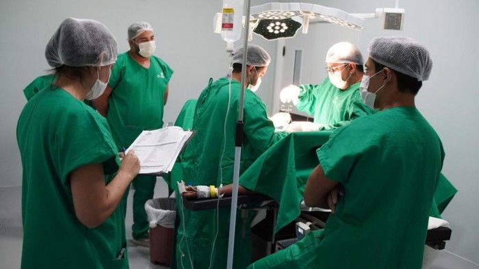 Hospital de Simplício Mendes passa por ampla reforma e inicia cirurgias de pequena e média complexidade