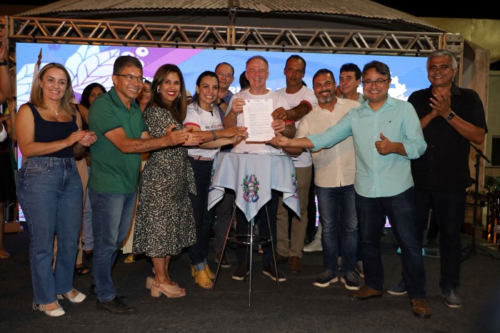 Casagrande inaugura obras e anuncia investimentos em Boa Esperança