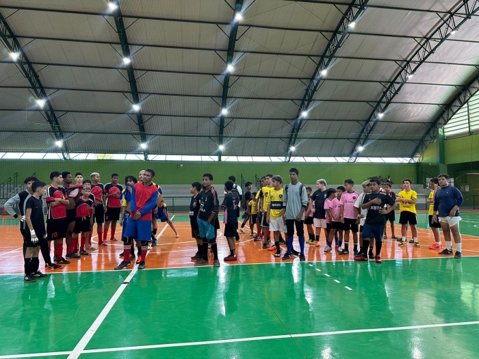 Com 1º Torneio Interbairros de Futsal, Secretaria mantém atividades esportivas mesmo em período de recesso das escolinhas