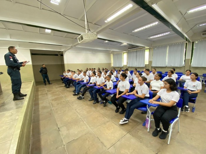 Educação: CMRio realiza acolhimento aos alunos novatos para o ano letivo 2024