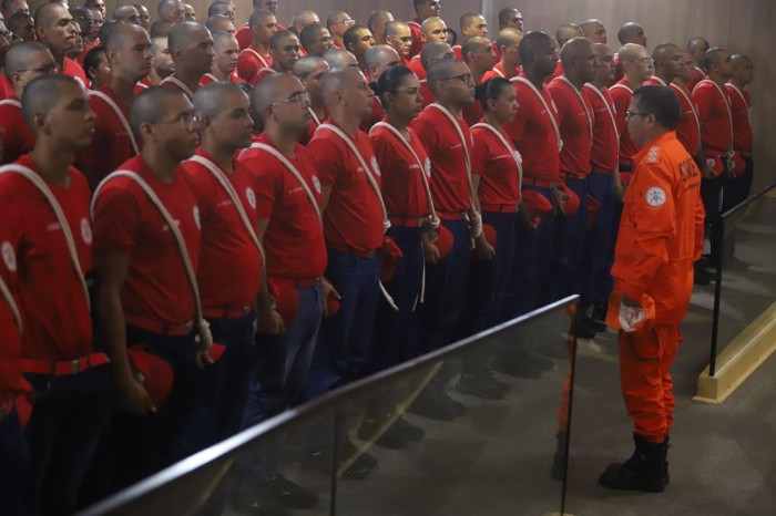 Corpo de Bombeiros Militar realiza aula inaugural do curso de novos soldados