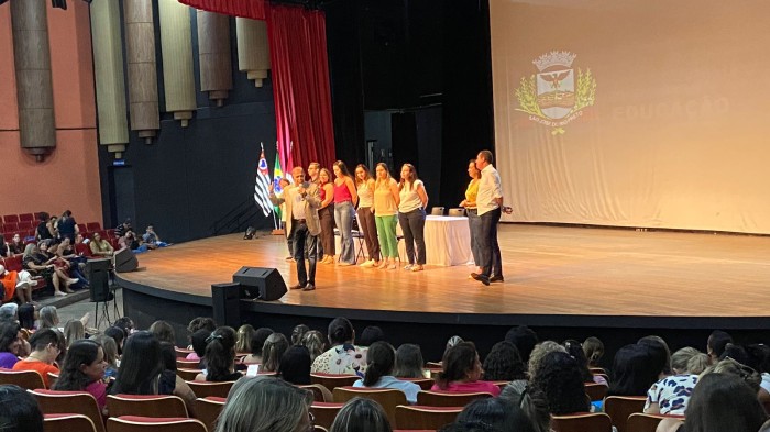 Educação recebe mais de 390 novos professores