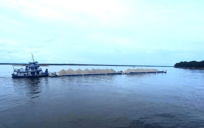 Base Arpão 2: Policiais apreendem mais de mil metros cúbicos de areia e seixo