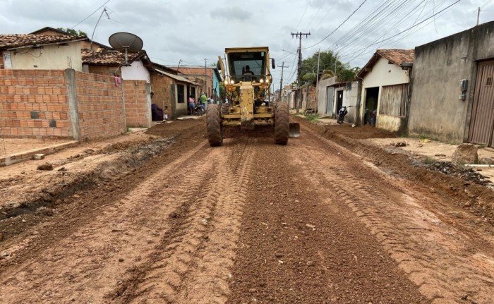 SSAM: Esta semana, equipes atuam na recuperação de vias no bairro Novo Planalto