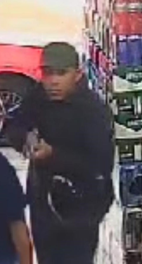  PC-AM procura dupla envolvida em roubo a distribuidora no bairro Nova Cidade