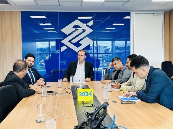 “Minha Casa, Minha Vida” é tema de reunião na Caixa e no Banco do Brasil em Brasília