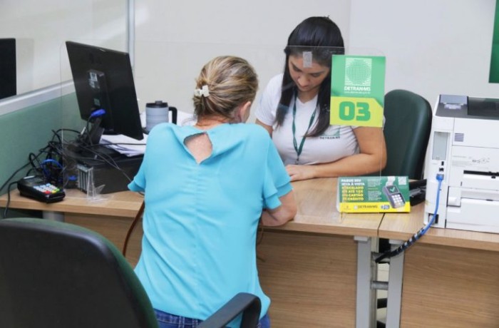 No 1º mês, Detran atinge 1 mil operações de parcelamento dos débitos veiculares pelo cartão de crédito