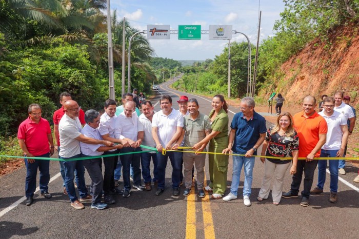 Rafael Fonteles inaugura estradas ligando os municípios de Luzilândia, Matias Olímpio e Campo Largo