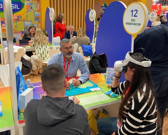 Avistamento de baleias jubartes em São Sebastião é destaque na Feira Internacional de Turismo de Madrid