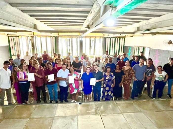ASSINADA ORDEM DE SERVIÇO PARA REFORMA DA ESCOLA MUNICIPAL ISAURA MARQUES DA SILVA