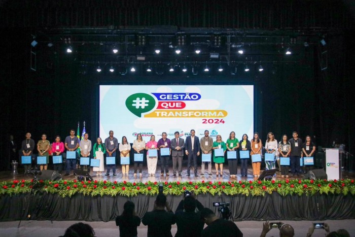 Gestão que Transforma define metas em encontro com gestores escolares