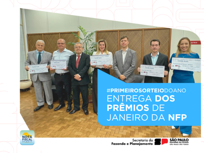 Cerimônia de entrega dos cheques simbólicos