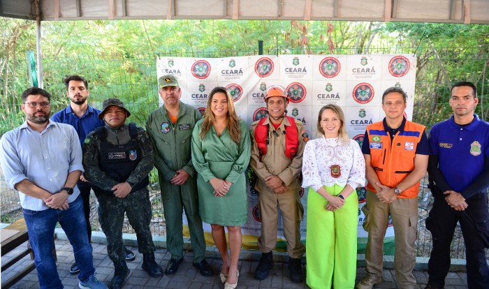 Operação de combate a incêndio no Parque Estadual do Cocó é encerrada nesta terça-feira (30)