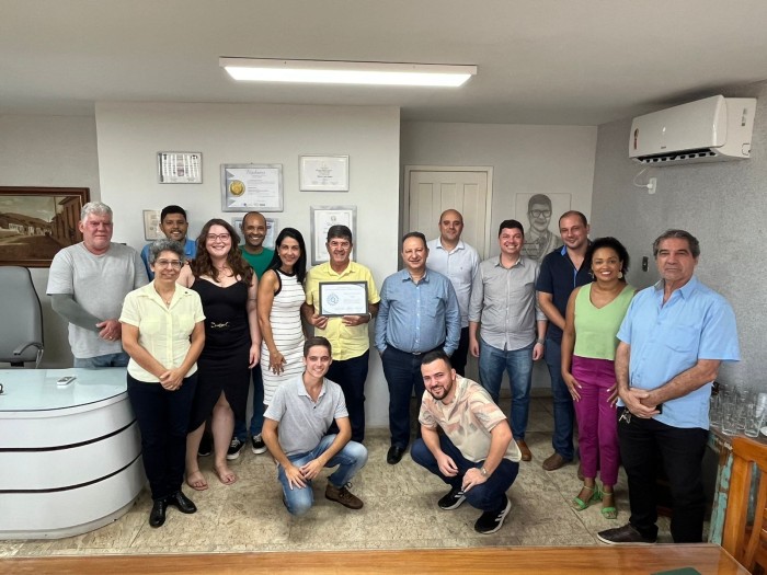 PREFEITURA DE GUAÇUÍ RECEBE CERTIFICADO DO SELO DIAMANTE DE QUALIDADE EM TRANSPARÊNCIA E GOVERNANÇA PÚBLICA