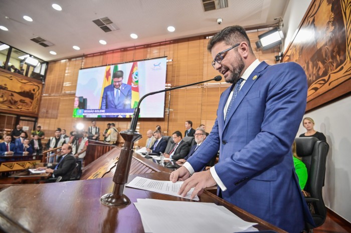 Governador destaca importância do debate democrático para a construção do futuro do Acre durante a reabertura do ano legislativo na Aleac