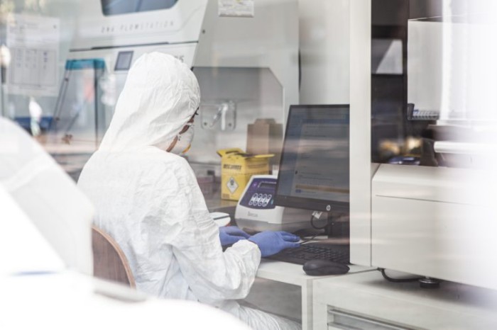 Vacina do Butantan foi testada em 16.235 voluntários