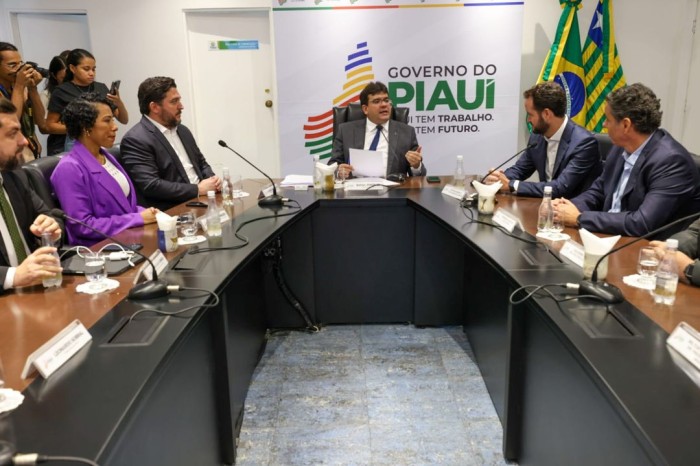 Governador amplia parceria público-privada e mais 307 Km de rodovias receberão melhorias 