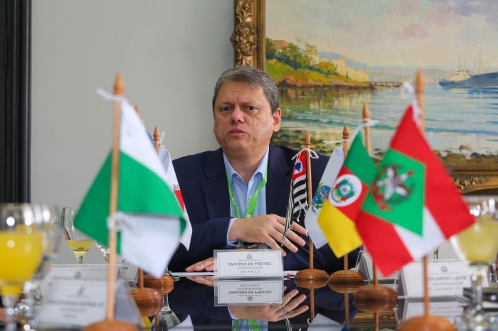 Tarcísio de Freitas e governadores discutem integração de dados de inteligência para combater o crime organizado e operações conjuntas